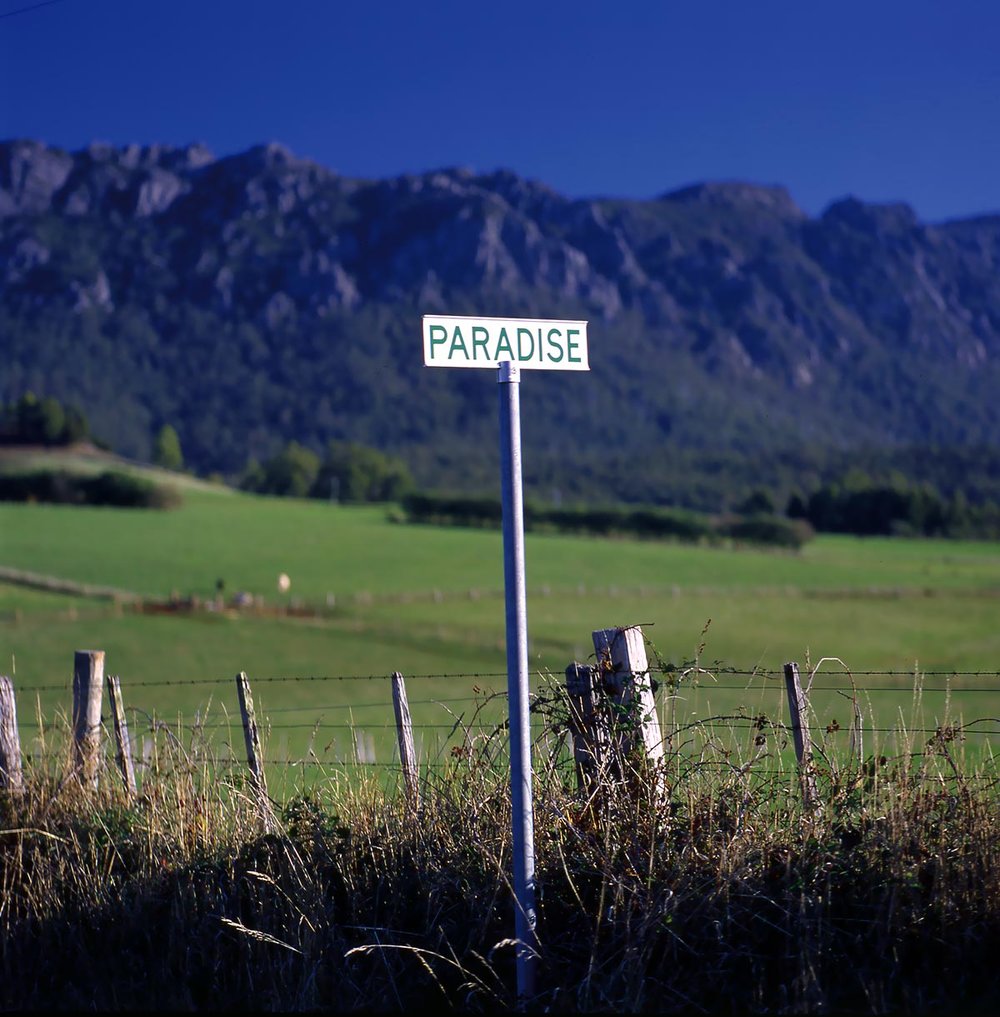 paradise village sign